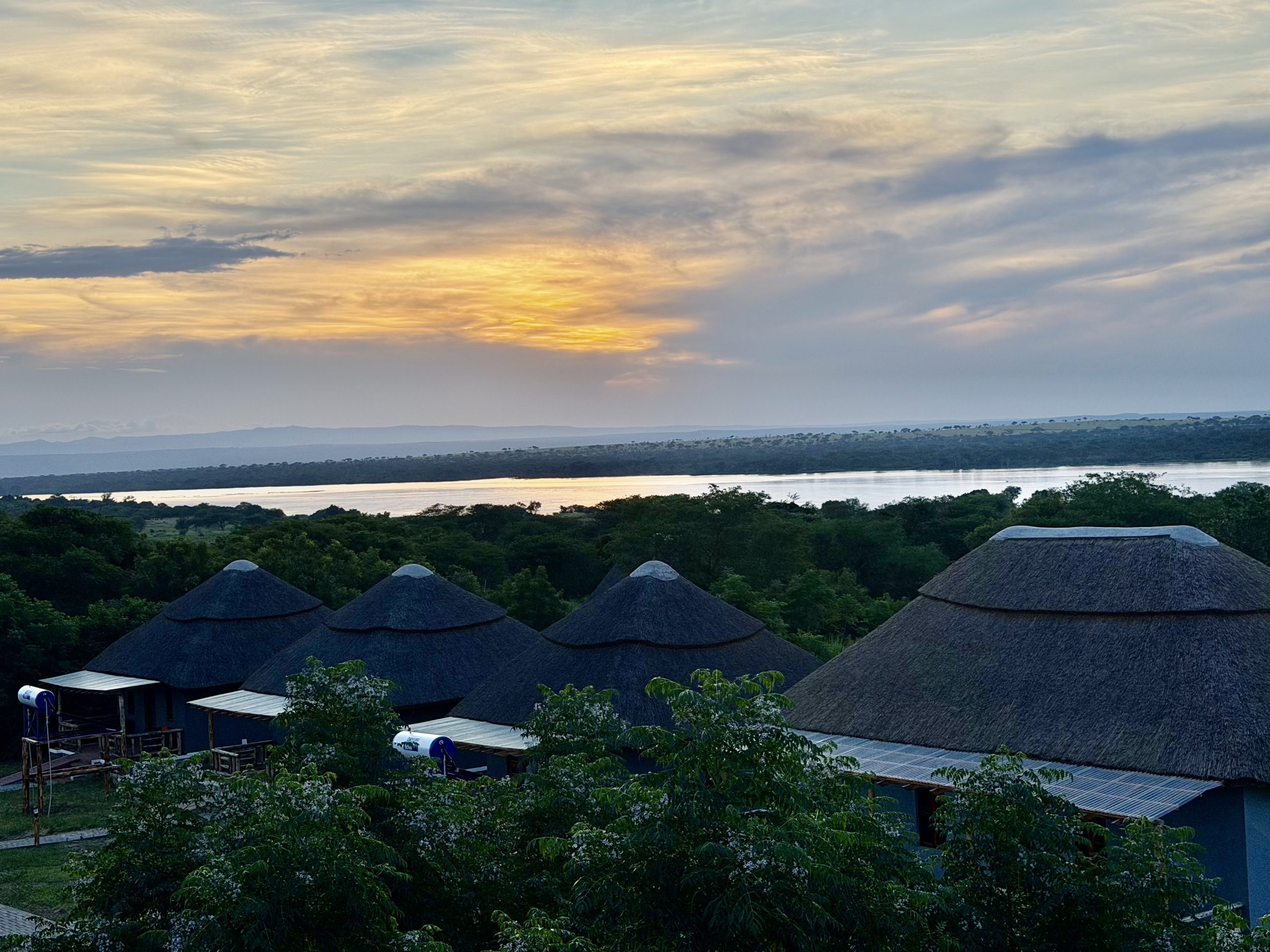 https://ewafesafarilodge.com/wp-content/uploads/2020/12/IMG_5411-scaled.jpeg